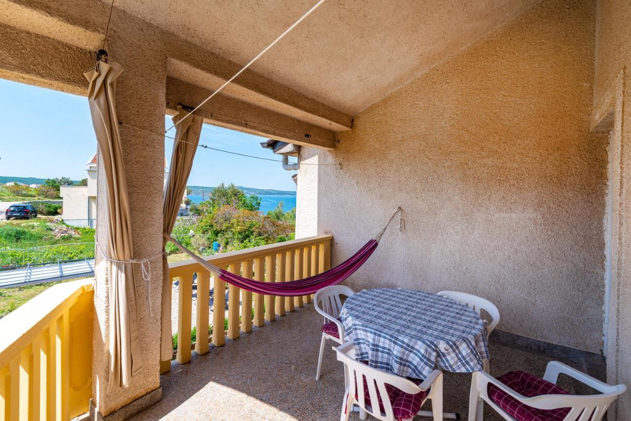 Apartment Sea And Mountain With Pool Novigrad  Exterior photo